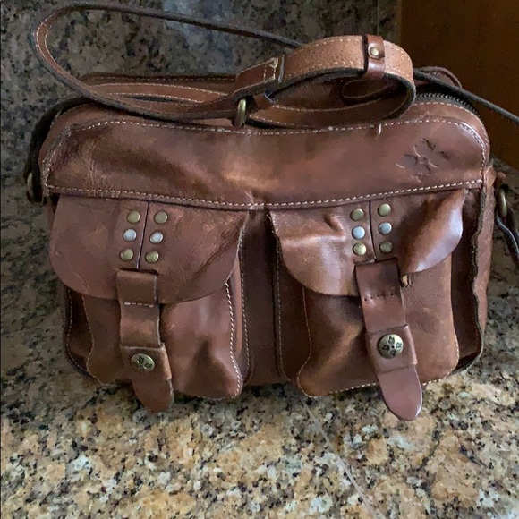 Patricia Nash Teramo Distressed Leather Crossbody - Picture 5 of 15